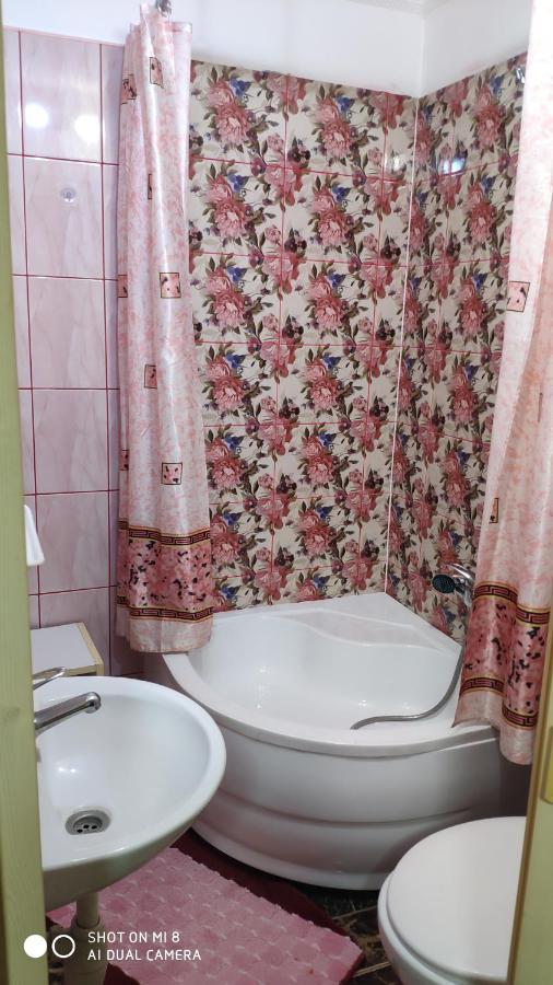 Appartamento Ріточка Berehove  Esterno foto