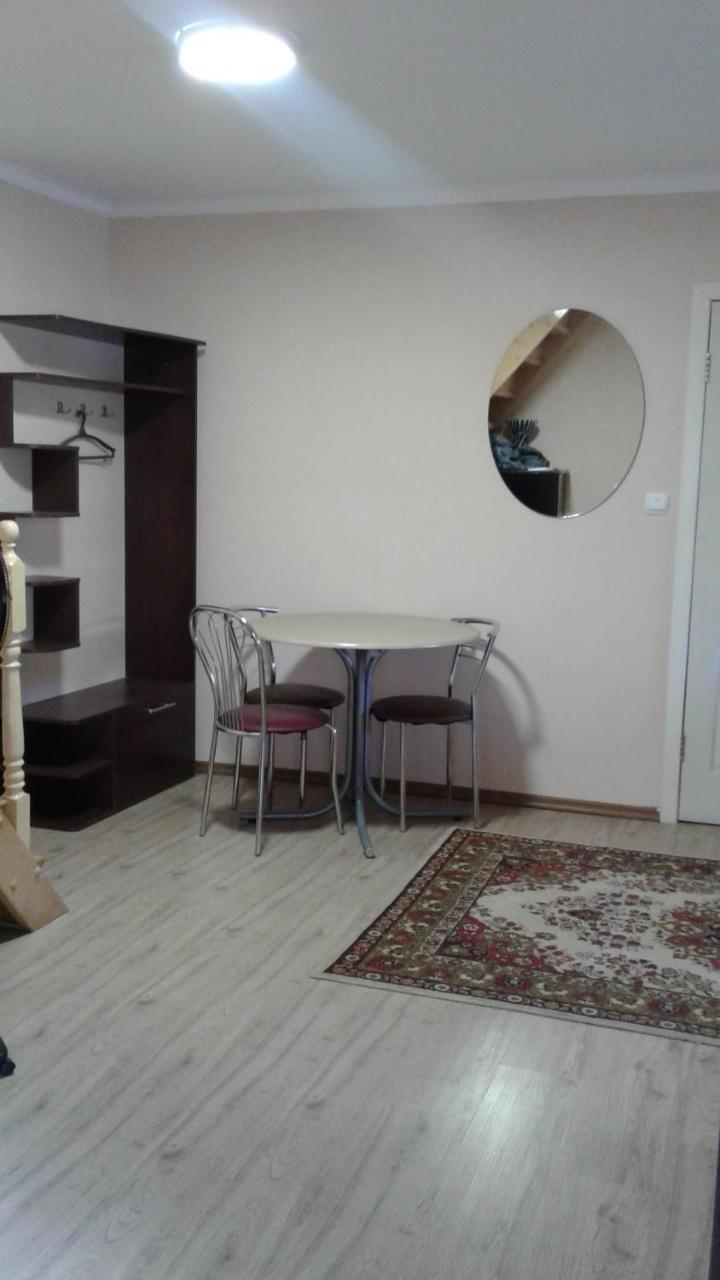 Appartamento Ріточка Berehove  Esterno foto